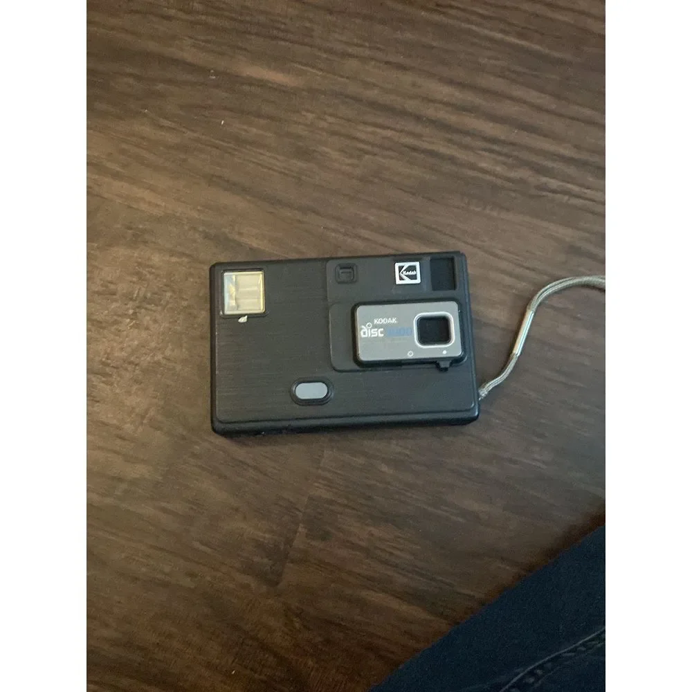 Camera‎